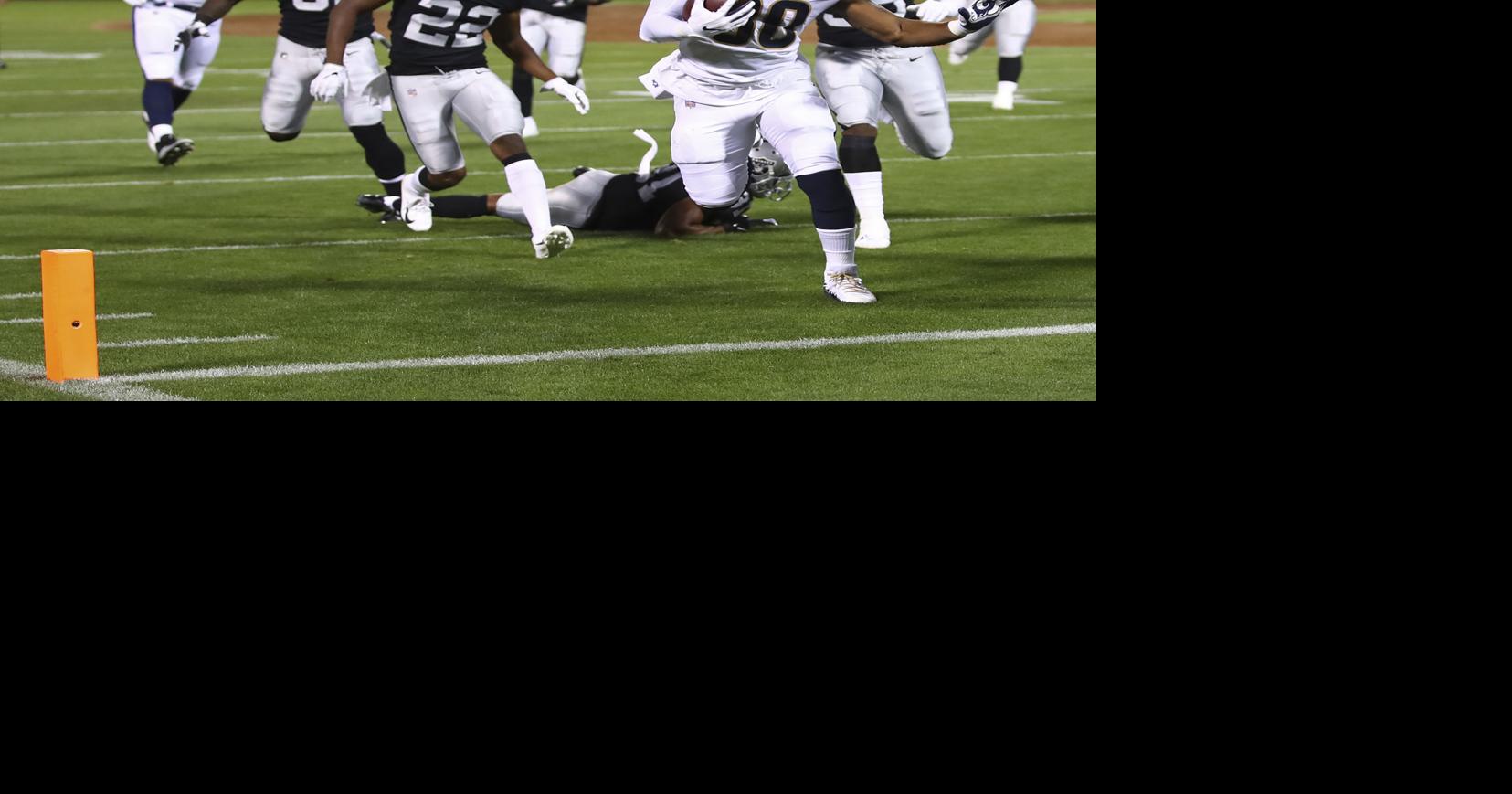 PHOTO GALLERY: Rams take on Raiders in Oakland | Multimedia ...