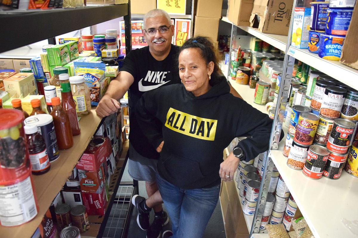 Delano Woman Is The One To Know For Food Clothing A Bit Of Faith The Delano Record Bakersfield Com