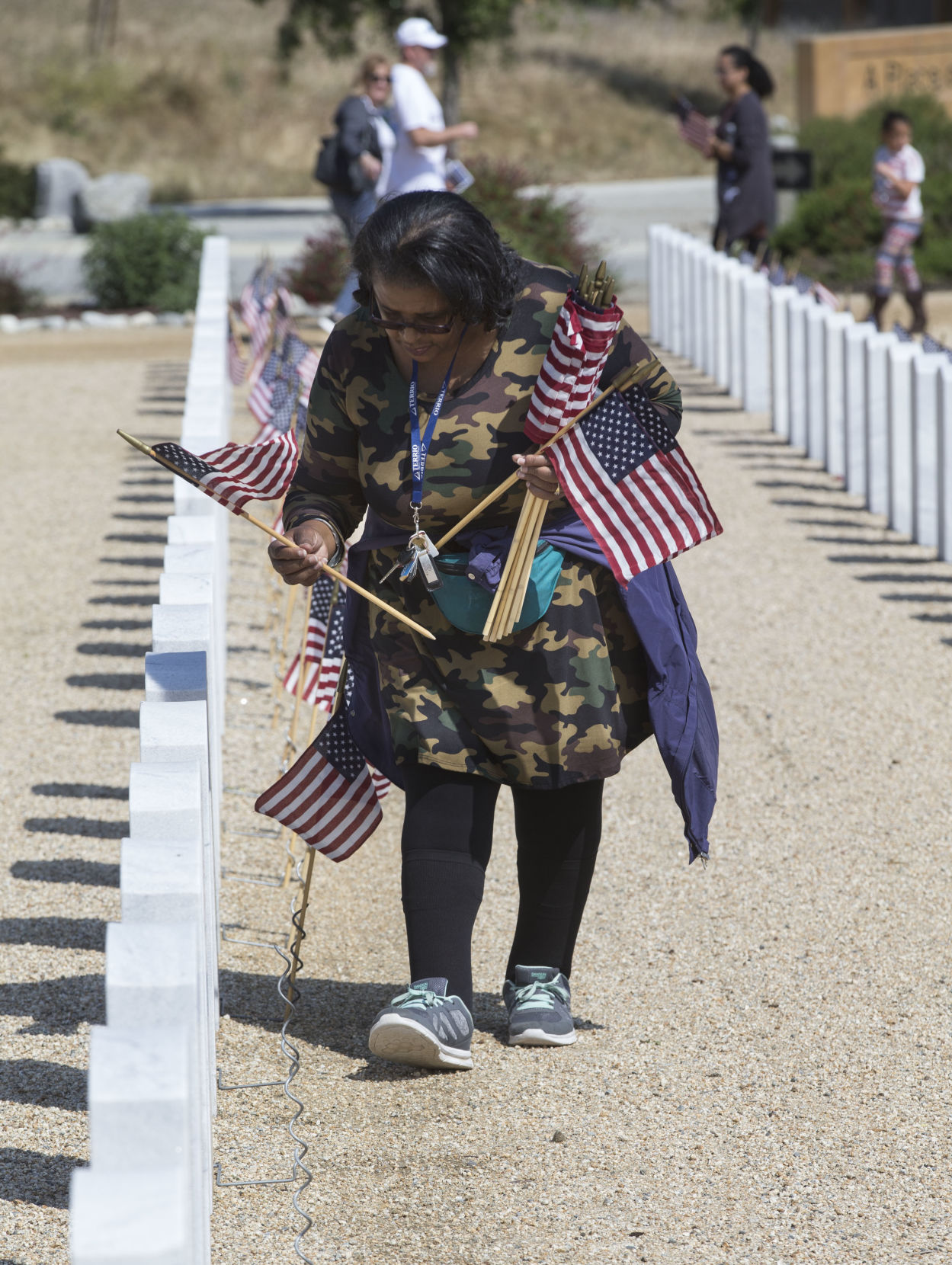 Bakersfield National Cemetery Honors Veterans With Memorial Day ...