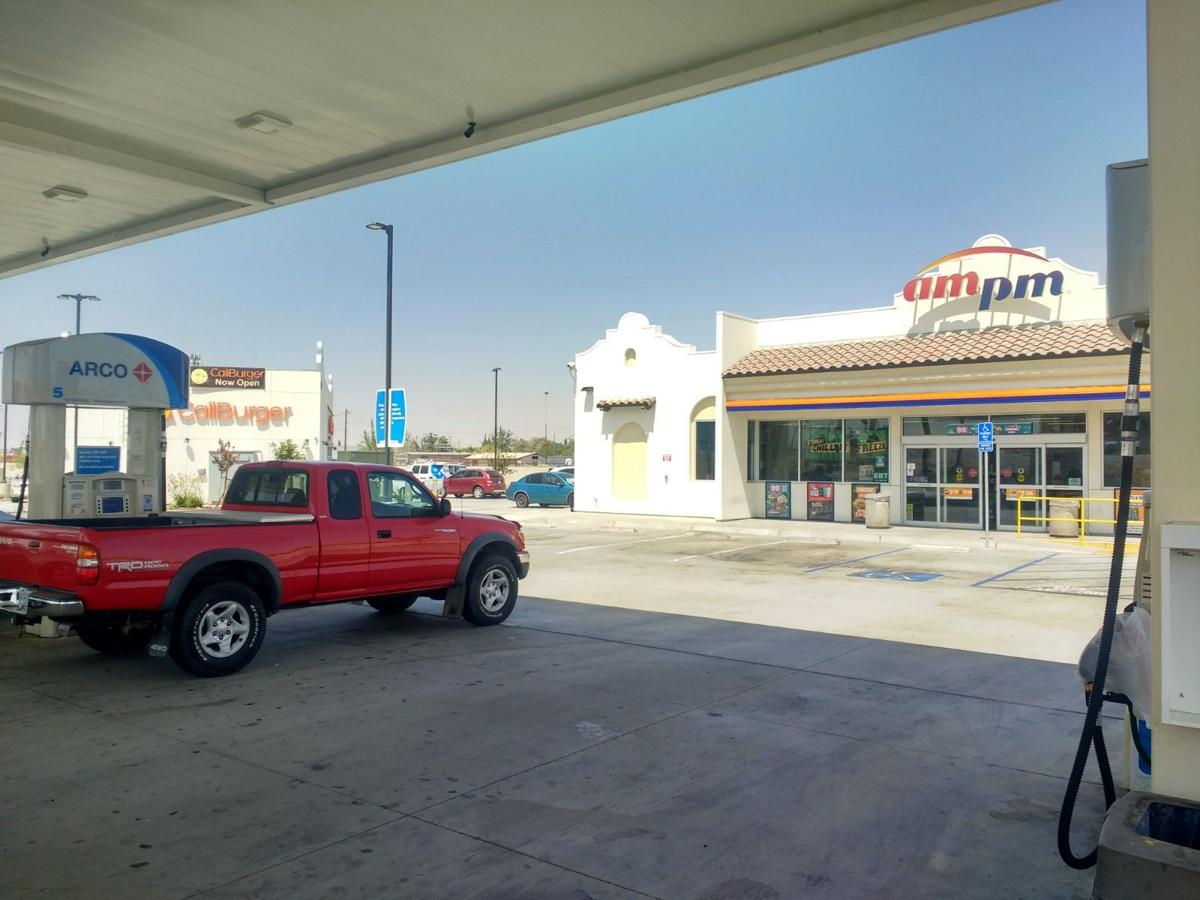 Bakersfield tops off with more gas stations | News | bakersfield.com