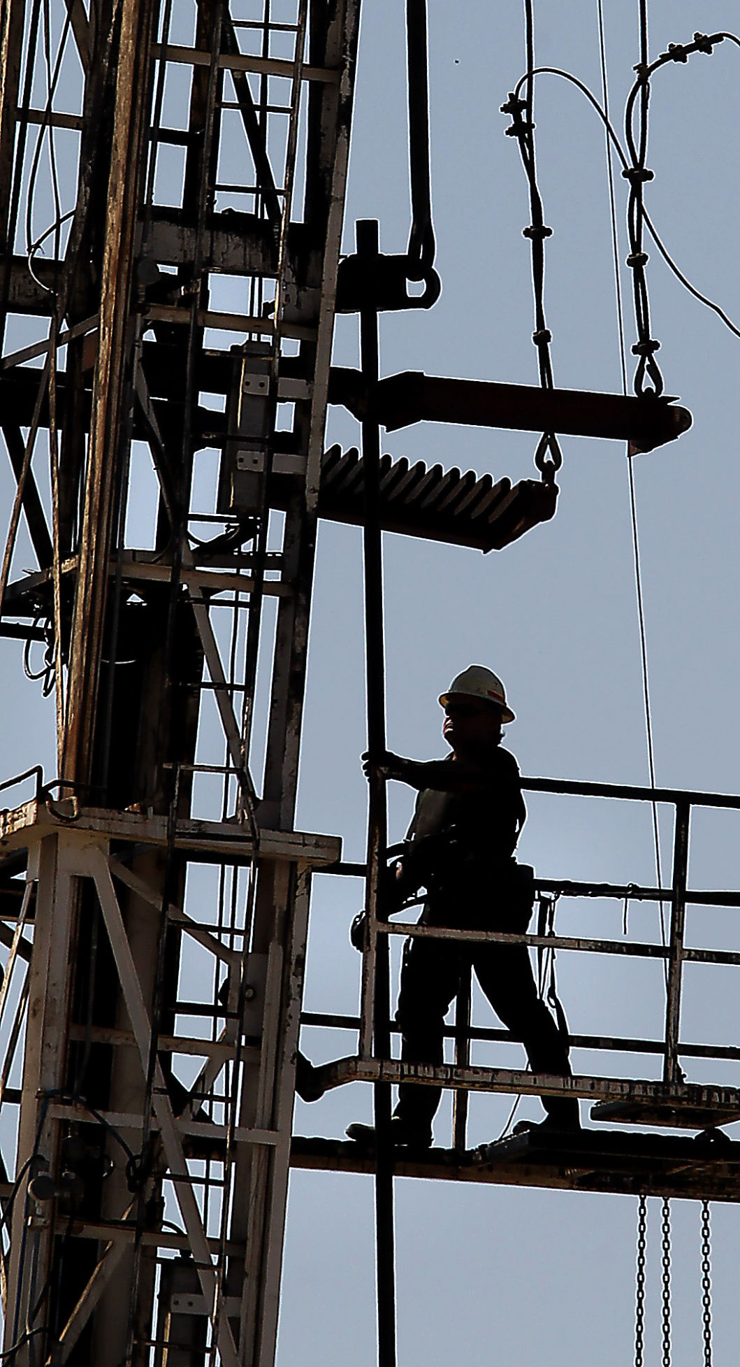 news picture from title