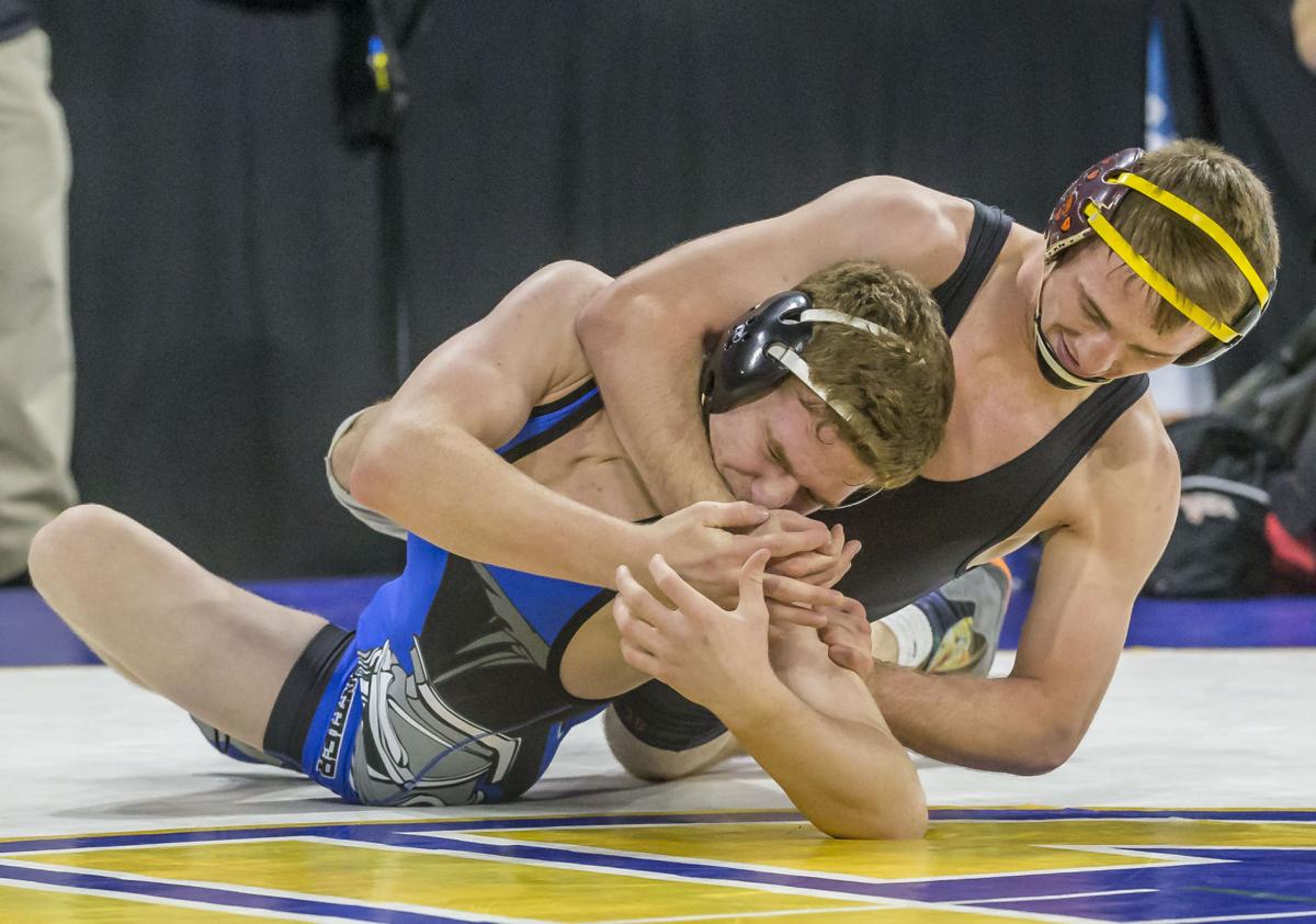 PHOTO GALLERY CIF State Wrestling Championships at Rabobank Arena