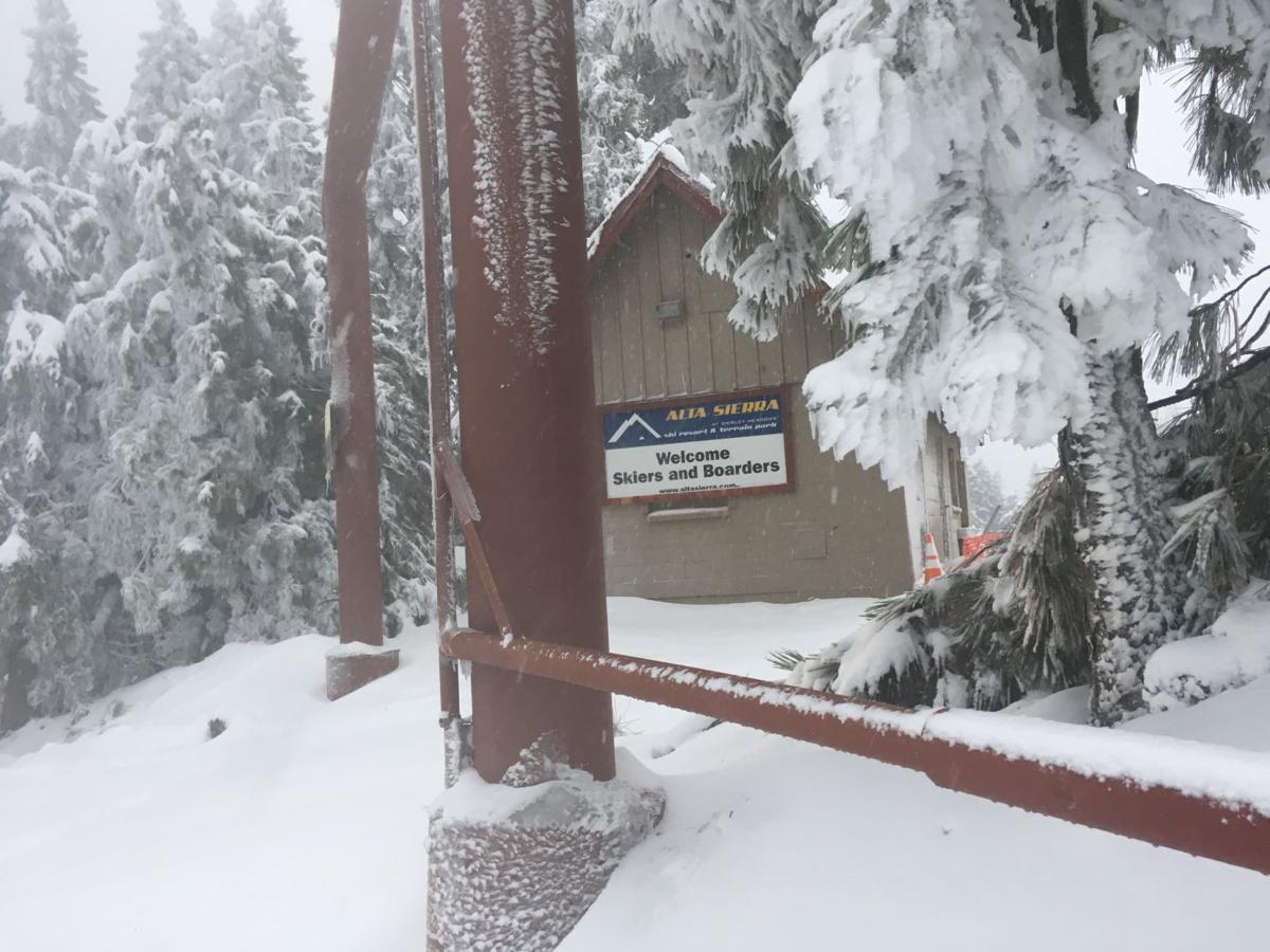 PHOTO GALLERY Snow! Mountains south and east of Bakersfield get coated