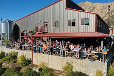 Kern River Brewing group photo