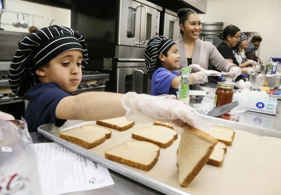 Greenfield Union School District kids try their hands at being chefs