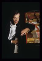 Guest pianist Stephen Drury to perform at CSUB