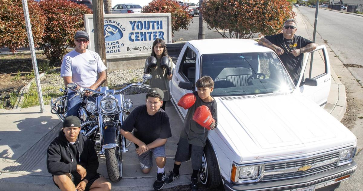 Come rain or come Shine: Car show returns to downtown Bakersfield