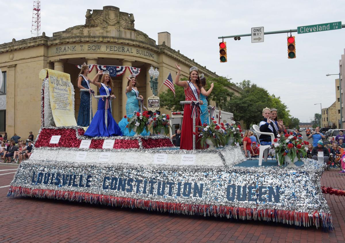 NFL Hall of Fame Grand Parade Photo Gallery
