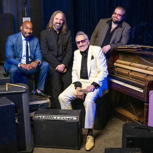 RICK-ESTRIN-THE-NIGHTCATS_800