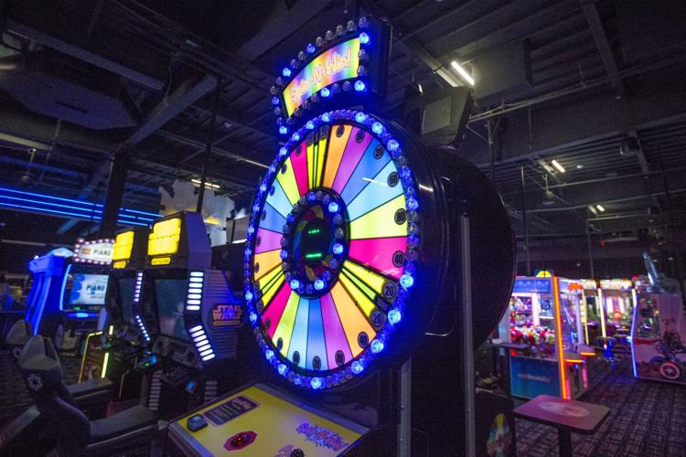 Dave & Buster's coming to Bakersfield, News