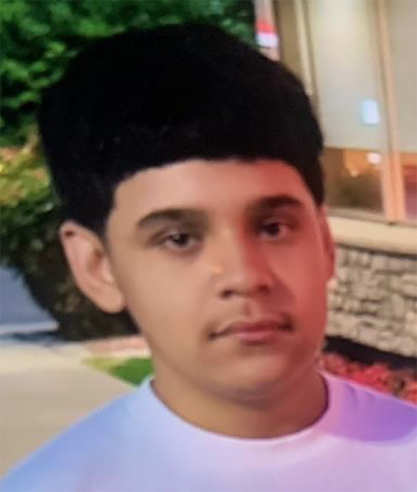 news picture from title