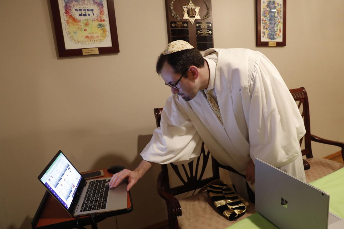 Virus Outbreak Virtual Passover Seder