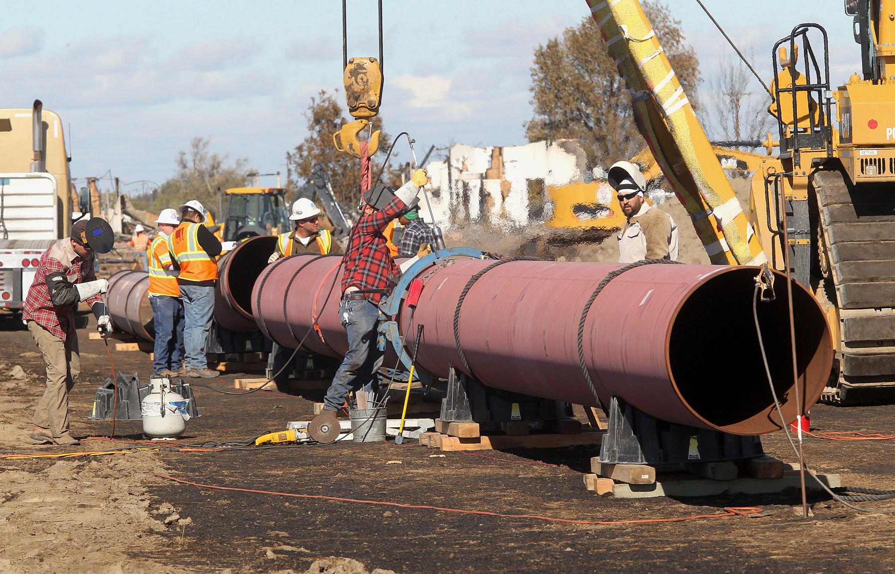 Gas Line Explosion Highlights Lack Of Coordination Between Pipeline   57d0bd0f11d8f.image 