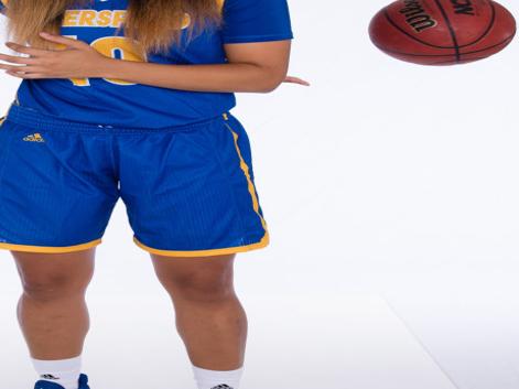 Roadrunners Women S Basketball Team Hits Its Stride Sports