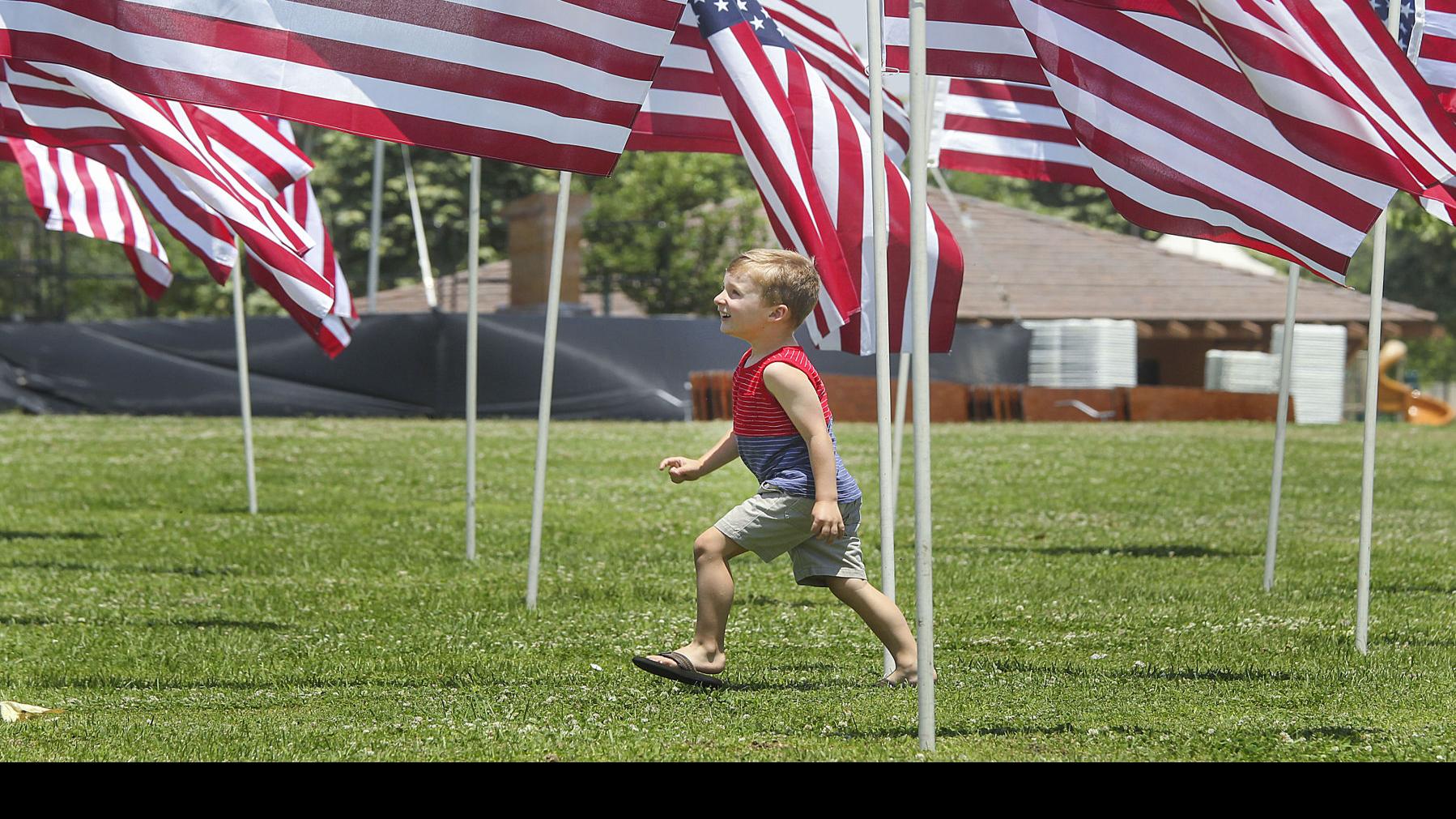 Thousand Flags Display Returns This Memorial Day Weekend Entertainment Bakersfield Com