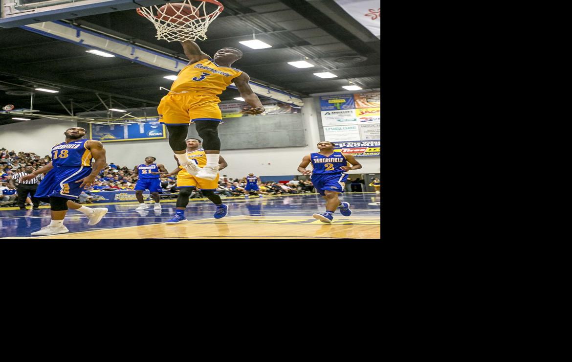 Taze Moore - Men's Basketball - California State University at Bakersfield  Athletics