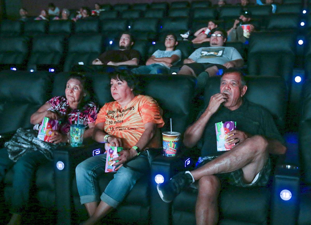 Hottest Ticket In Town Movie Theaters Now Offer Adult Drinks And Online Tickets Seating Entertainment Bakersfield Com Hhs theatre retvitnul(a) in the heights movie. movie theaters now offer adult drinks
