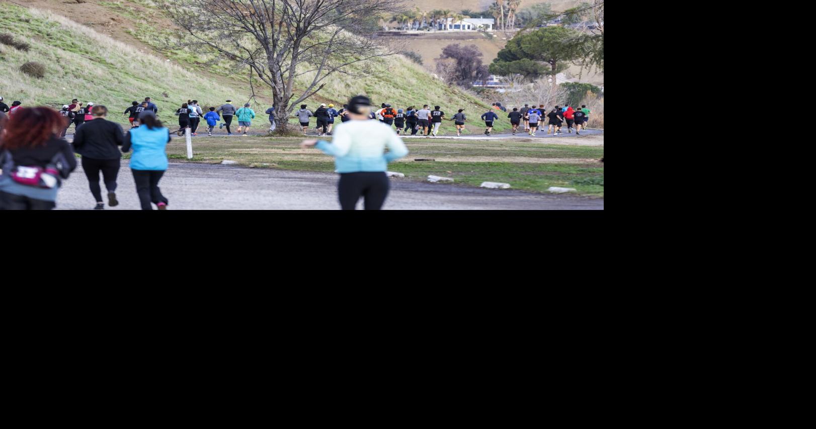 PHOTO GALLERY Fog Run benefits those in probation system Photo