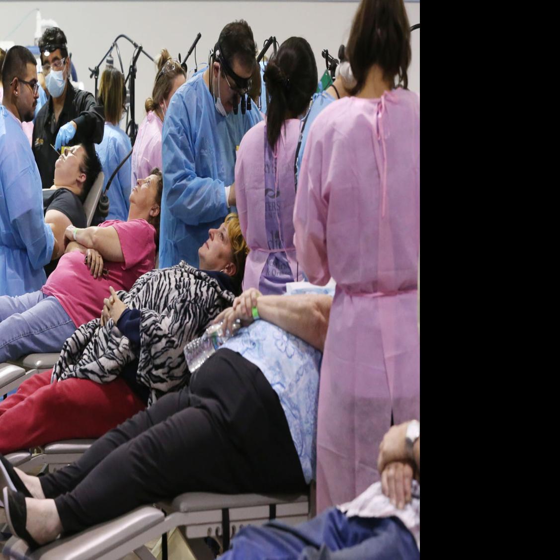 Smile Pro Bono Dentists Brighten Outlooks With Free Clinic News Bakersfield Com