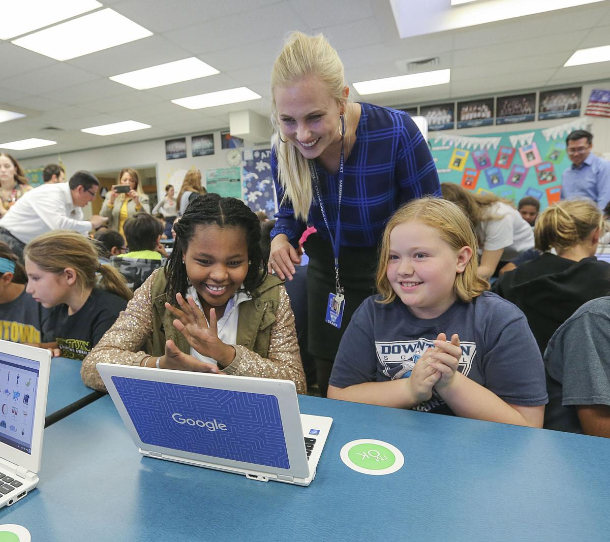 PHOTO GALLERY Google Computer Science Roadshow Comes To Downtown