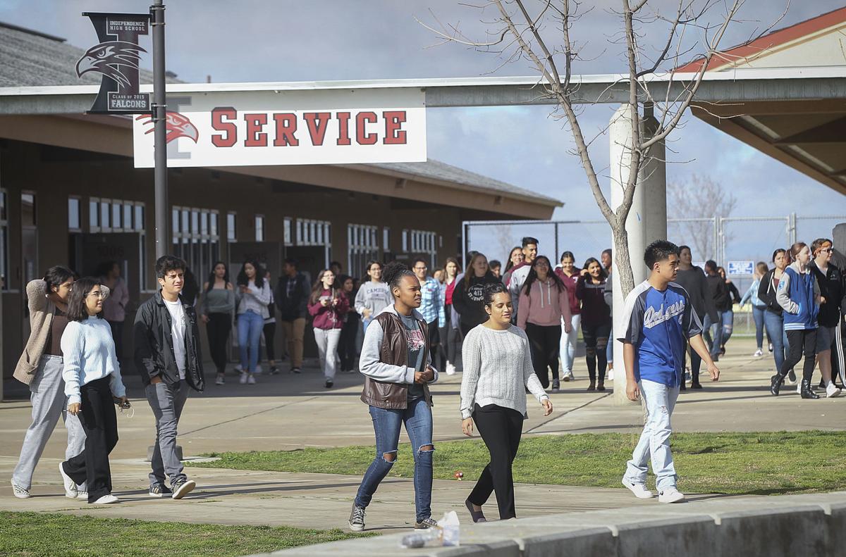 At Independence High, a solemn show of solidarity for Florida shooting