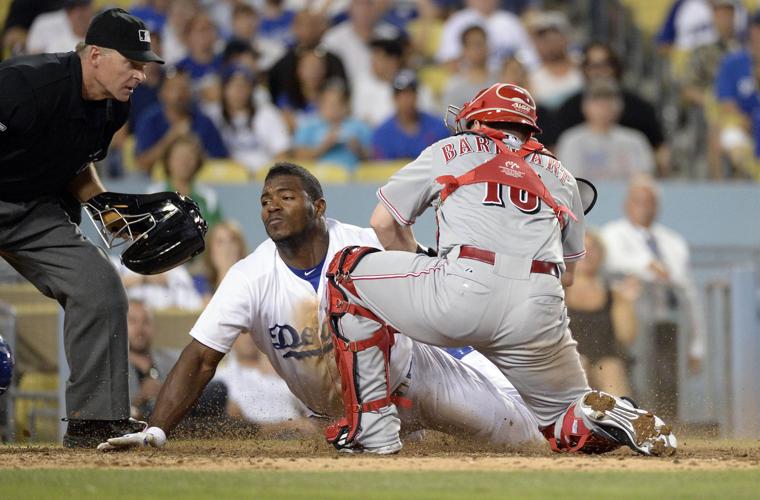 Reds rout Dodgers 10-3, Archives