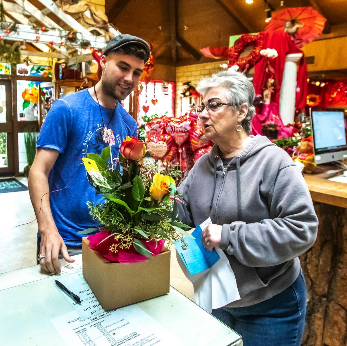 Photo Gallery Valentine S Day Prep At Log Cabin Florist