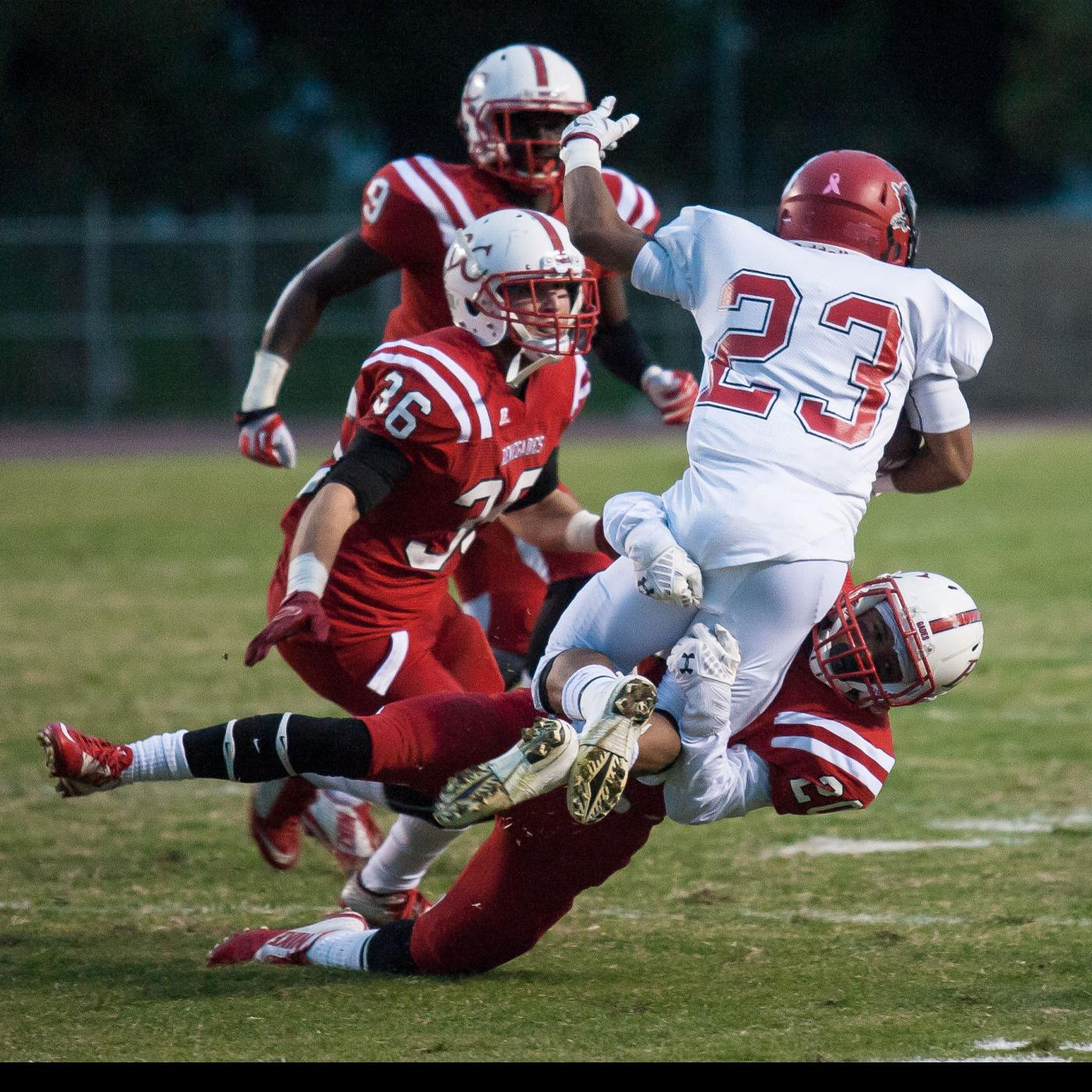 Bc Football Ends Season With 23 10 Win Over Chaffey In Bowl Game