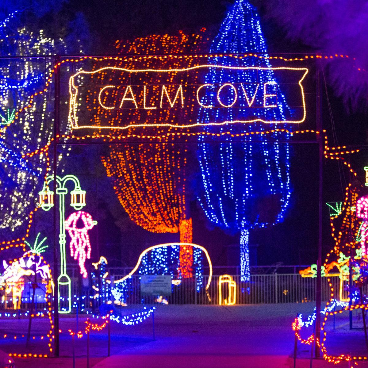 The Most Wonderful And Safe Time Of The Year Holiday Lights At Calm Zoo Returns As A Drive Thru Event Bakersfield Life Bakersfield Com Where To See Christmas Lights Near. Bakersfield Ca 2021