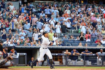 A Rod Reaches 3000 Hits With Home Run Sports Bakersfieldcom