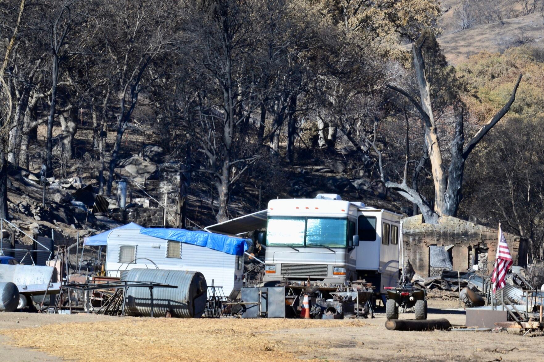 news picture from title