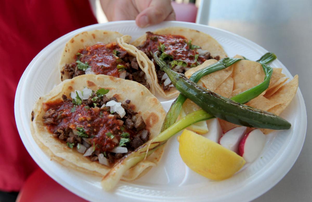 PETE TITTL Best Bakersfield taco trucks a parking lot away