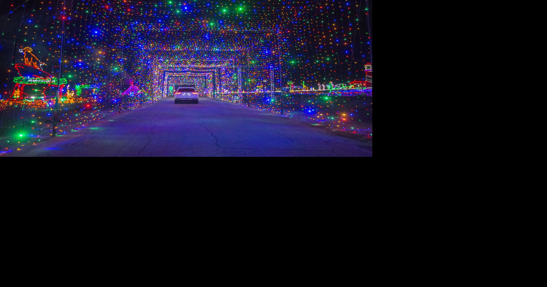 PHOTO GALLERY HolidayLights drivethru light show returns to CALM