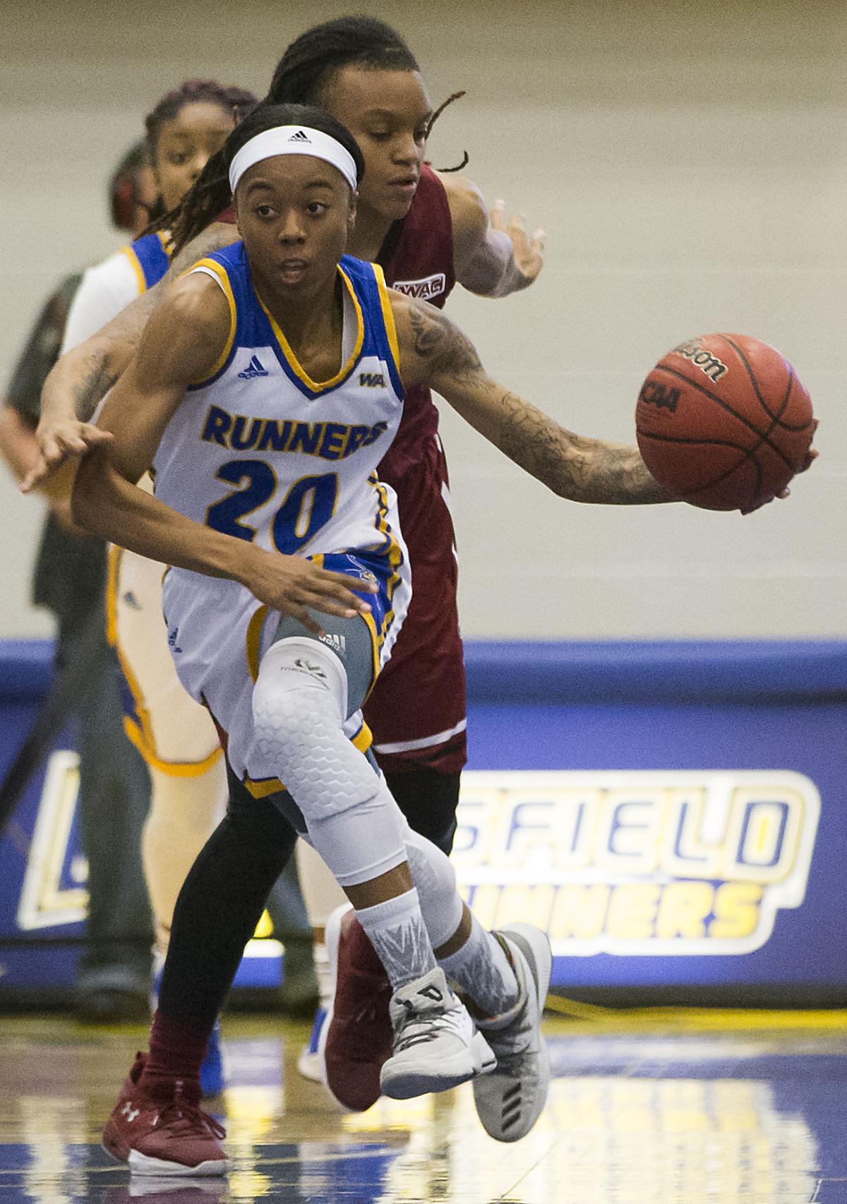 Csub Women S Basketball Jumps Into First Place In Wac Standings