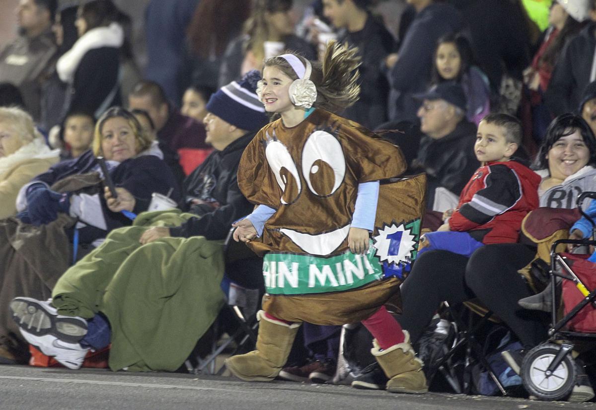 Bakersfield Christmas Parade 2022 Christmas Parade kicks the holiday season into high gear News