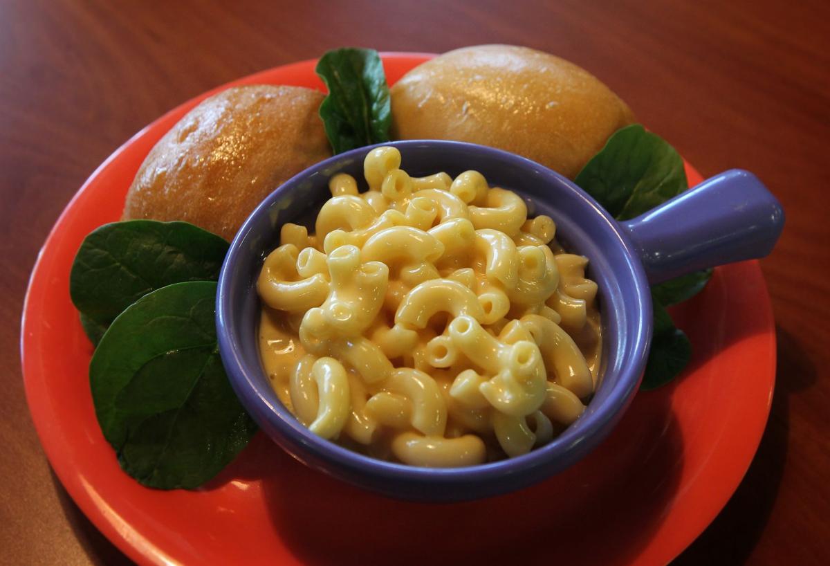 MMMAC & CHEESE! Festival celebrates beloved dish News