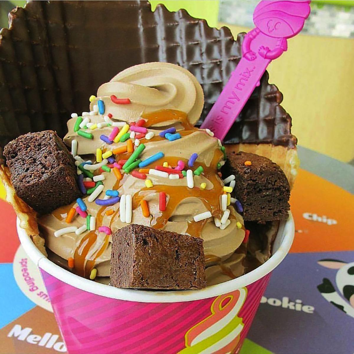 THE DISH Menchie's Frozen Yogurt a sweet addition to Bakersfield Food