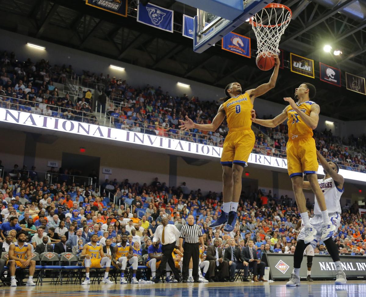 Nyc Bound Roadrunners Hold Off Ut Arlington To Reach Nit