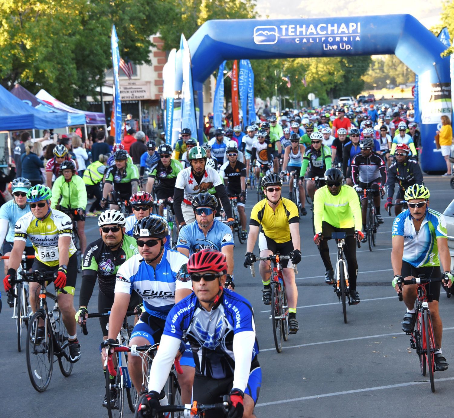 Cyclists take over Tehachapi for Gran Fondo News bakersfield