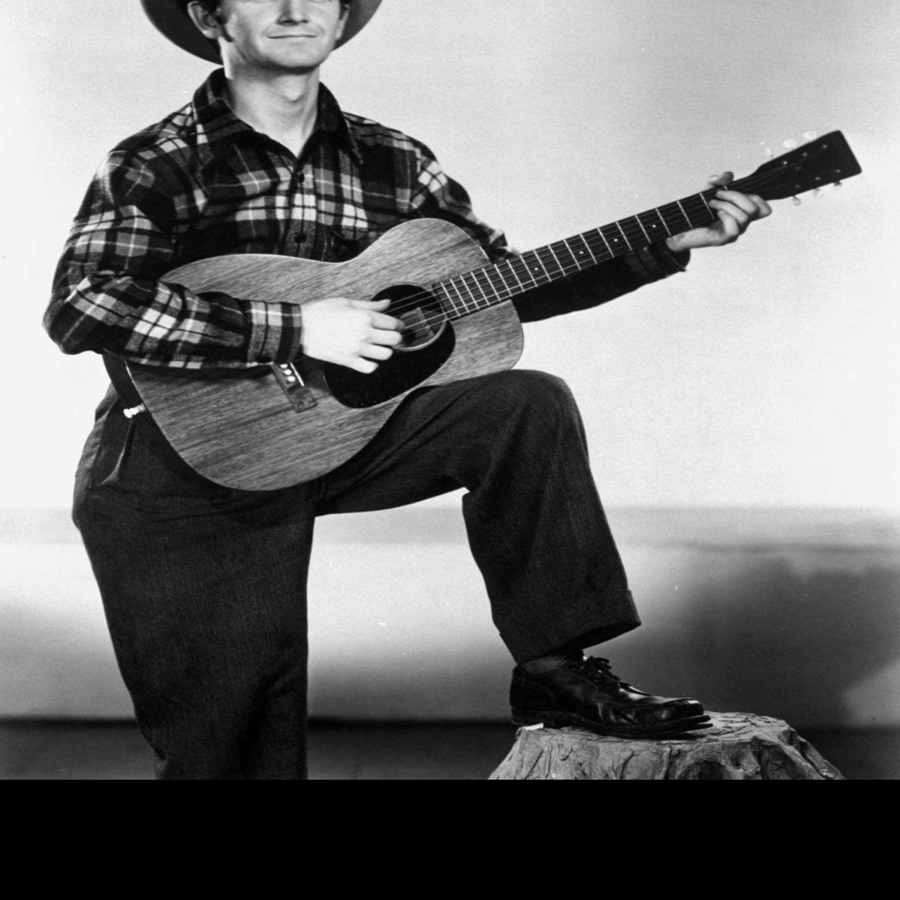 Woody Guthrie Wrote Songs About Trump S Dad News Bakersfield Com