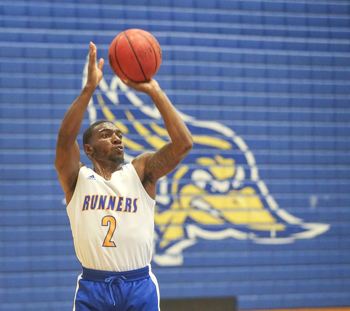 Csub Men S Basketball Tips Off Practice Here S What To Watch For