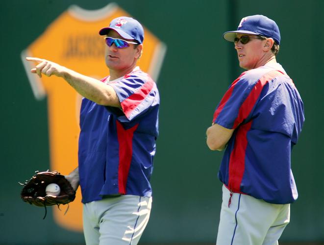 Dodger great, Orel Hershiser speaks at Hot Stove Dinner