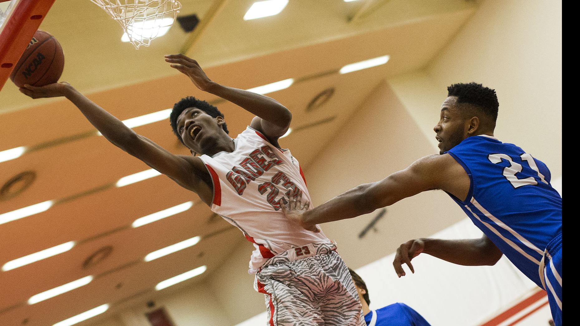 Bc Men S Basketball Blows Out Santa Monica In Final Regular Season