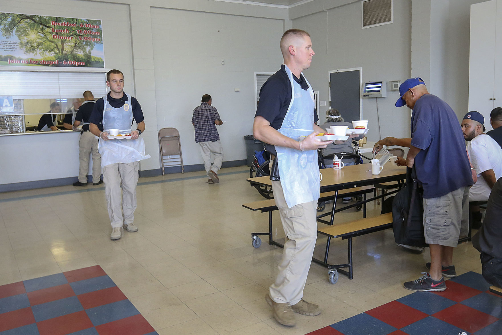 PHOTO GALLERY: New Bakersfield Police Department Officers Serve A Meal ...