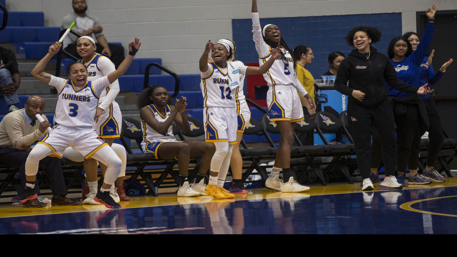 Defense Rebounding Shine In Csub Women S Basketball S Win Over Grand Canyon Sports Bakersfield Com