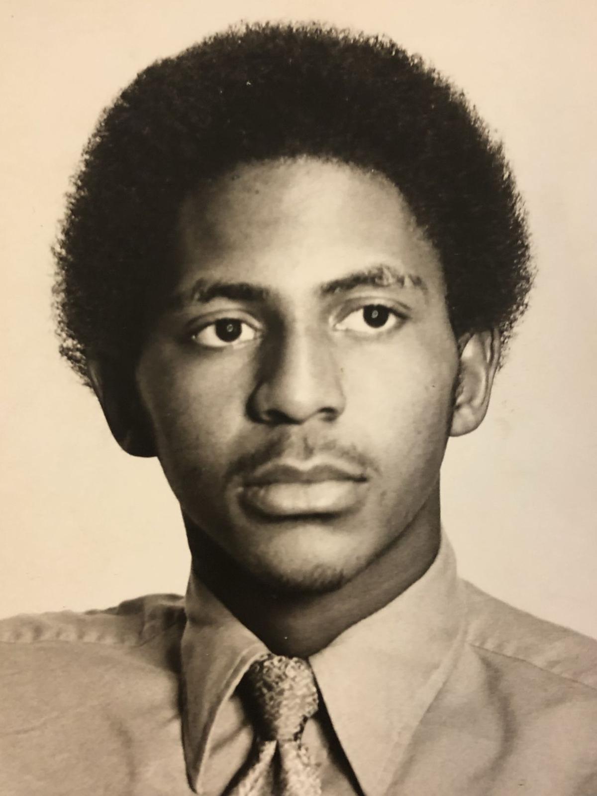 ROBERT PRICE Everyone wanted a piece of Lonnie Shelton, and he