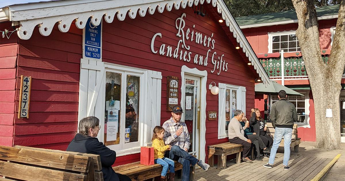 In Three Rivers, Reimer’s Candies and Gifts offers Christmas magic year ...