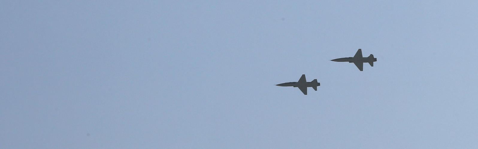 B-52 Flyover Highlights US Presence at Singapore Airshow