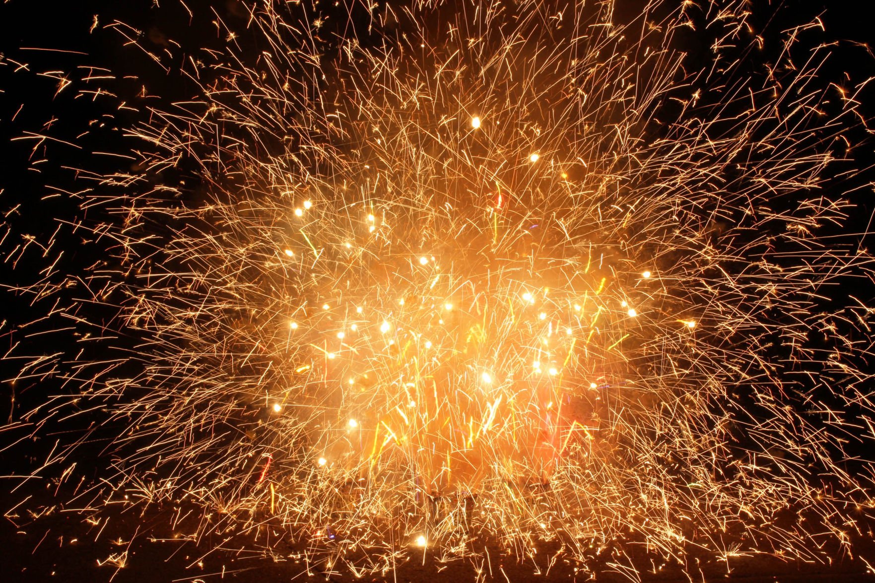 Red Firework Spray ~ 29 inches
