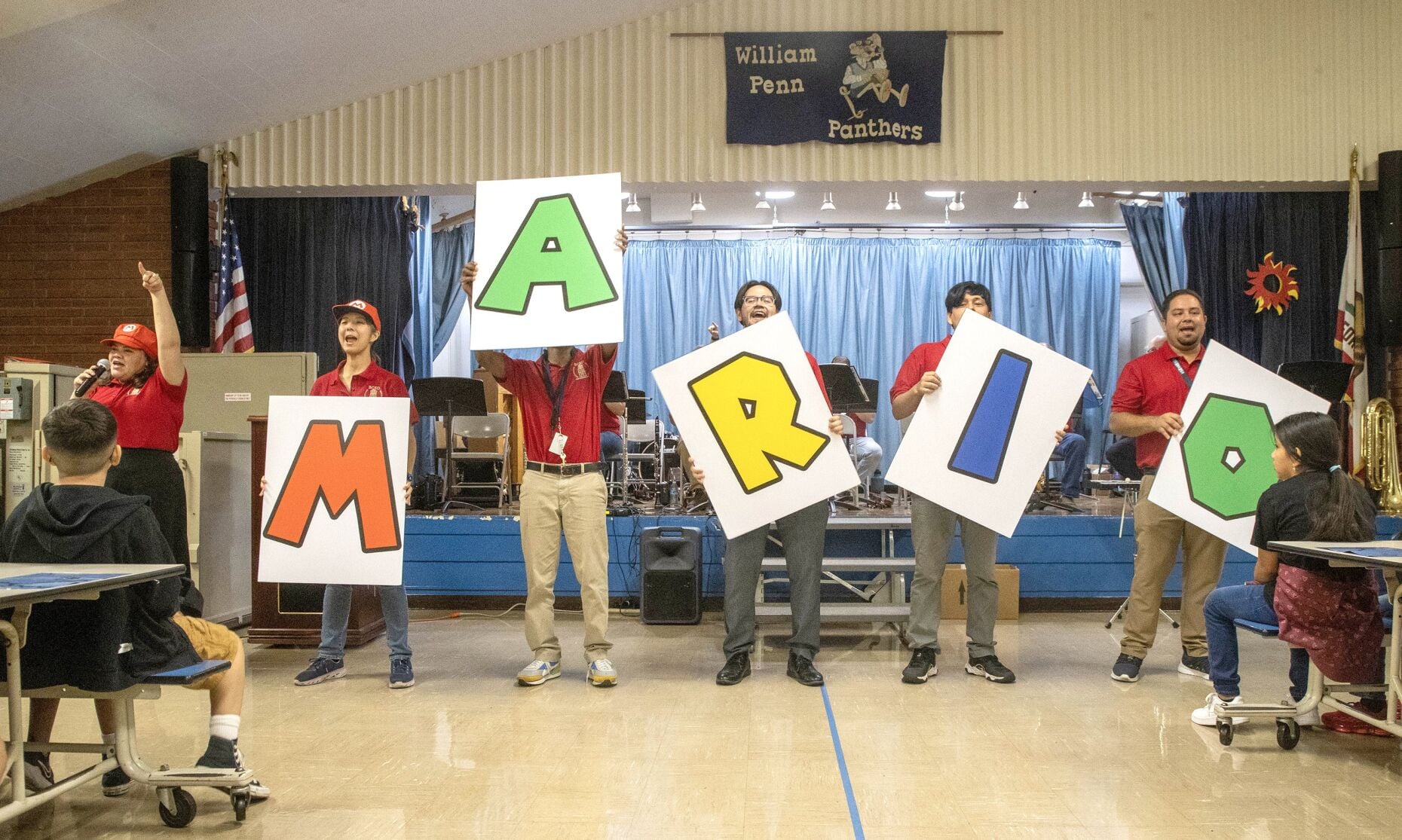 news picture from title